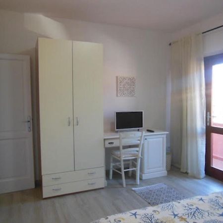 Punto Zero Rooms San Teodoro  Luaran gambar