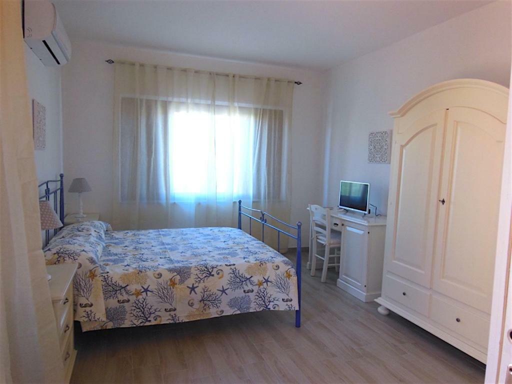 Punto Zero Rooms San Teodoro  Luaran gambar